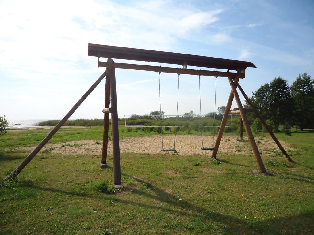 Отель Paeevatalu Camping Vilusi Экстерьер фото